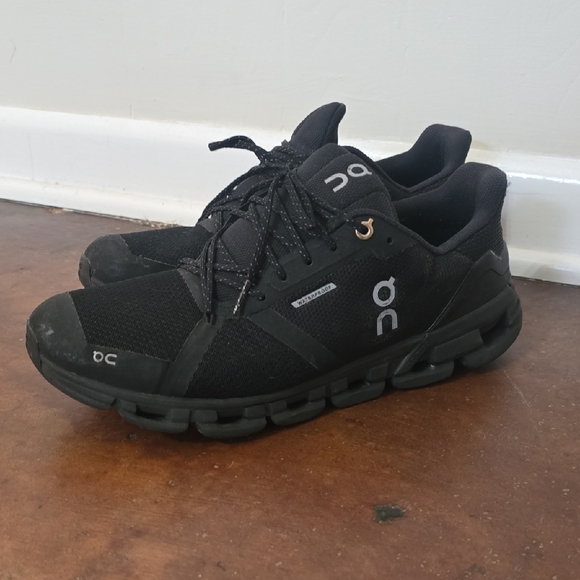 On Running Men's Black Athletic Shoes